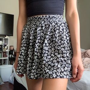 Brandy Melville skirt
